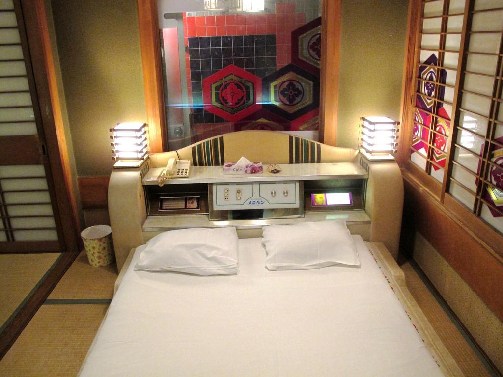 Yoshi'S House Hostel Osaka Ngoại thất bức ảnh